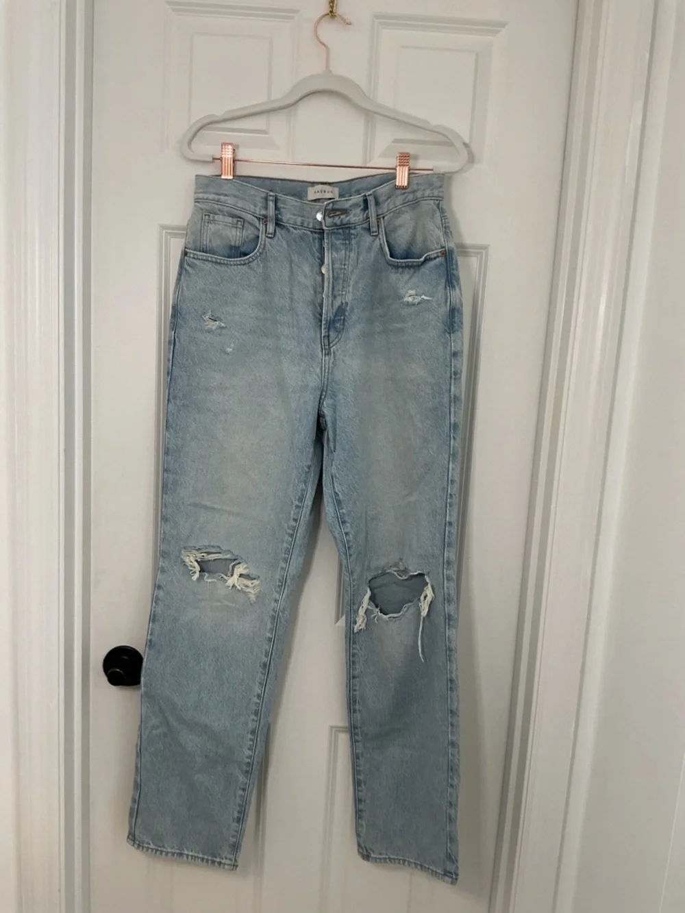 PacSun Light Wash High Rise Distressed Straight Jeans Chic Denim - Picture 2 of 11